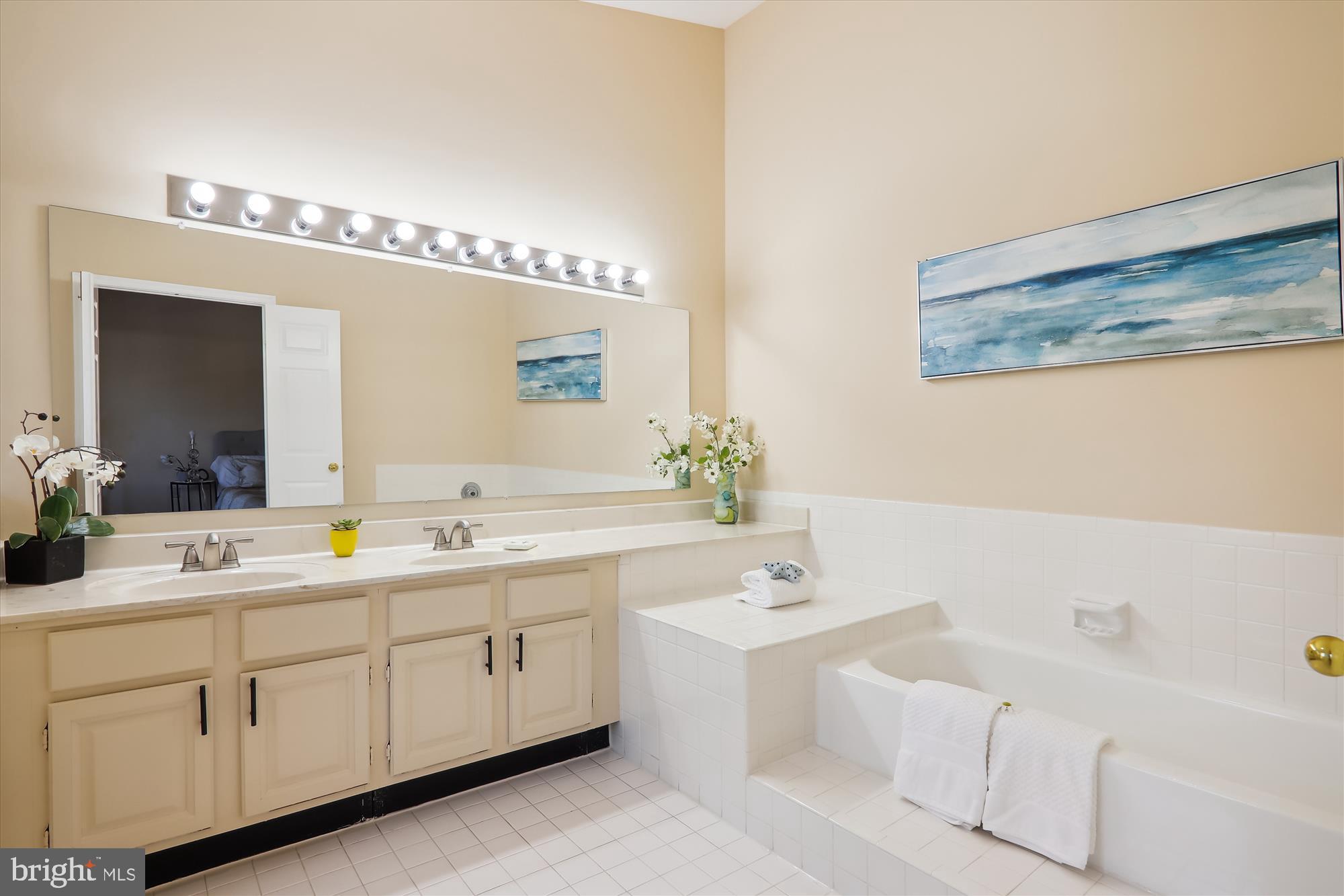 TIMBERLAWN - Residential