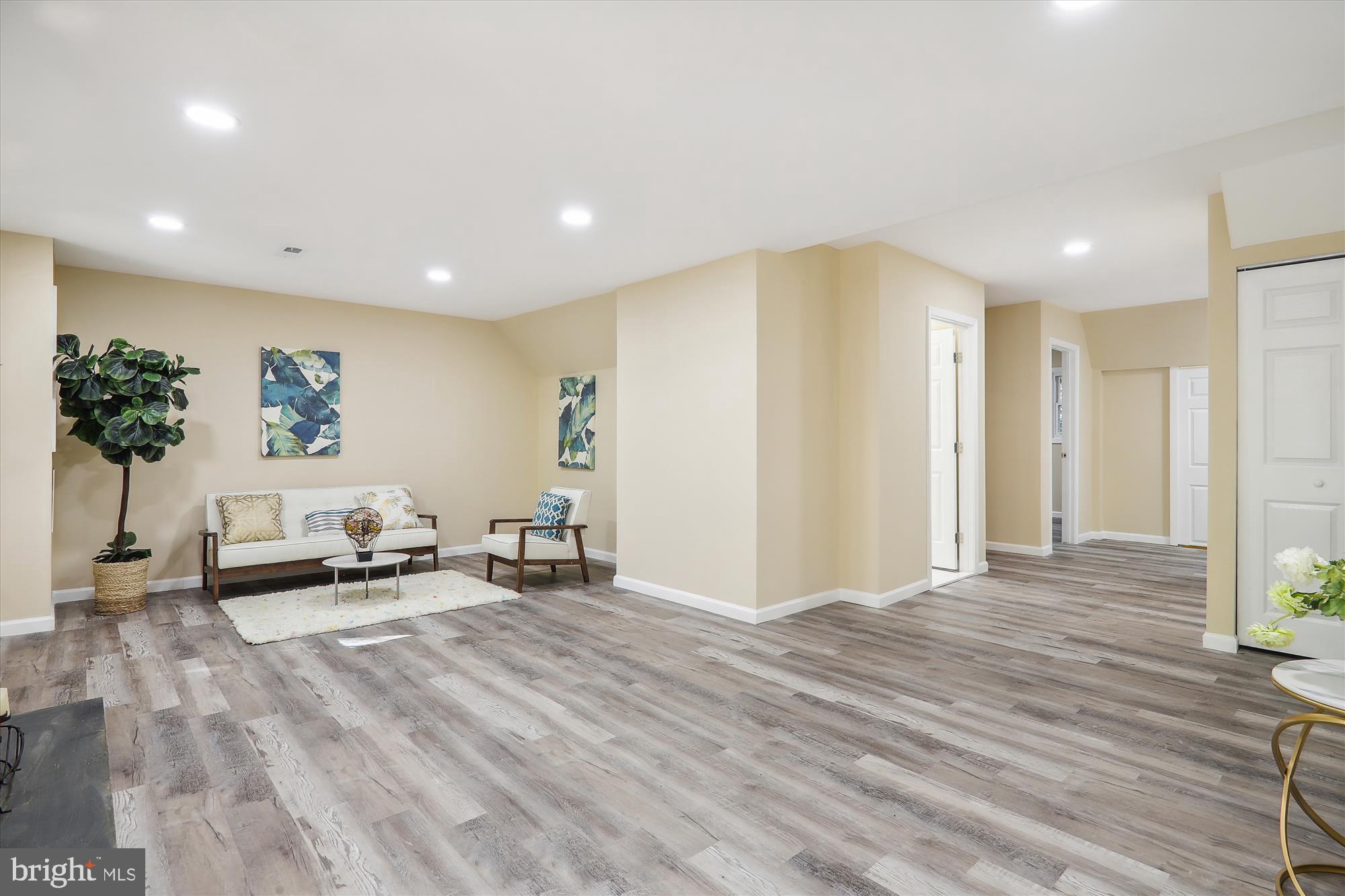 TIMBERLAWN - Residential