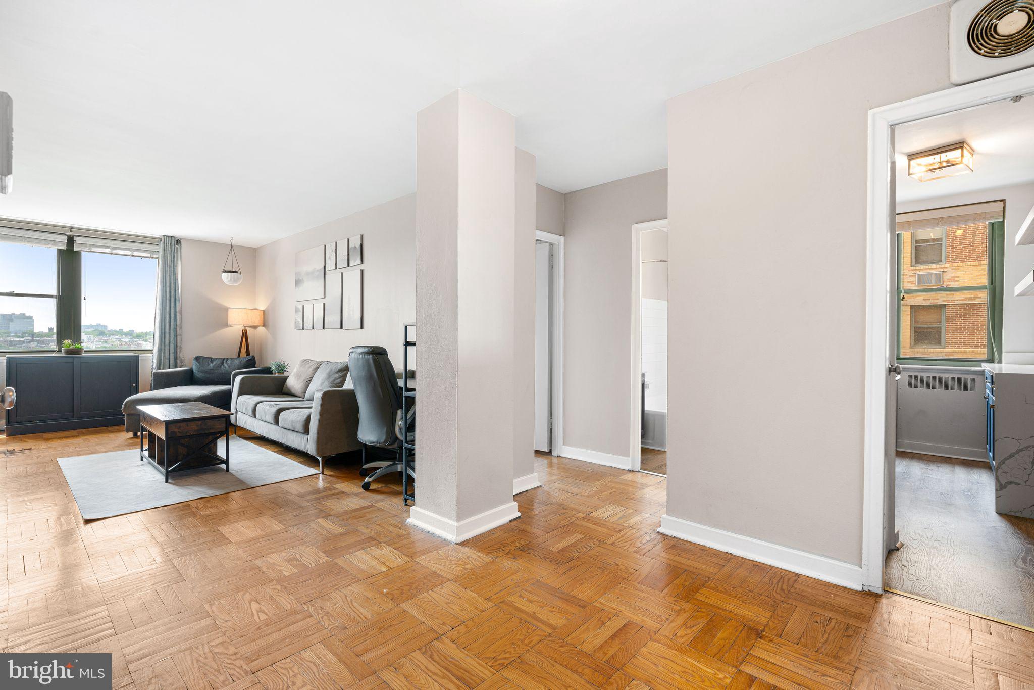 FAIRMOUNT - Residential