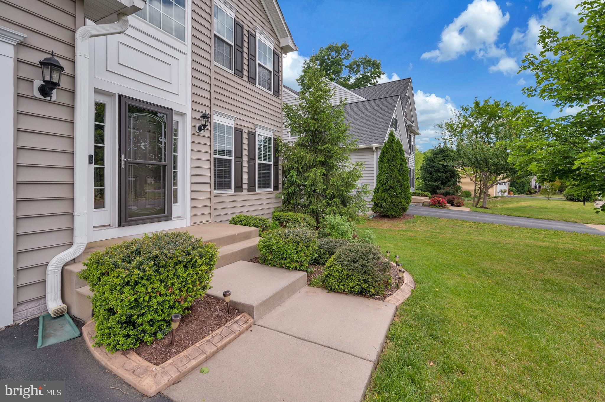 5236 LONGBOW ROAD
