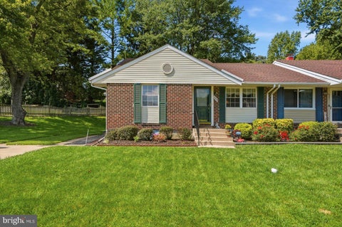 Townhouse For Sale - 4333 Slater Avenue<br/> Baltimore County, BALTIMORE, MD 21236