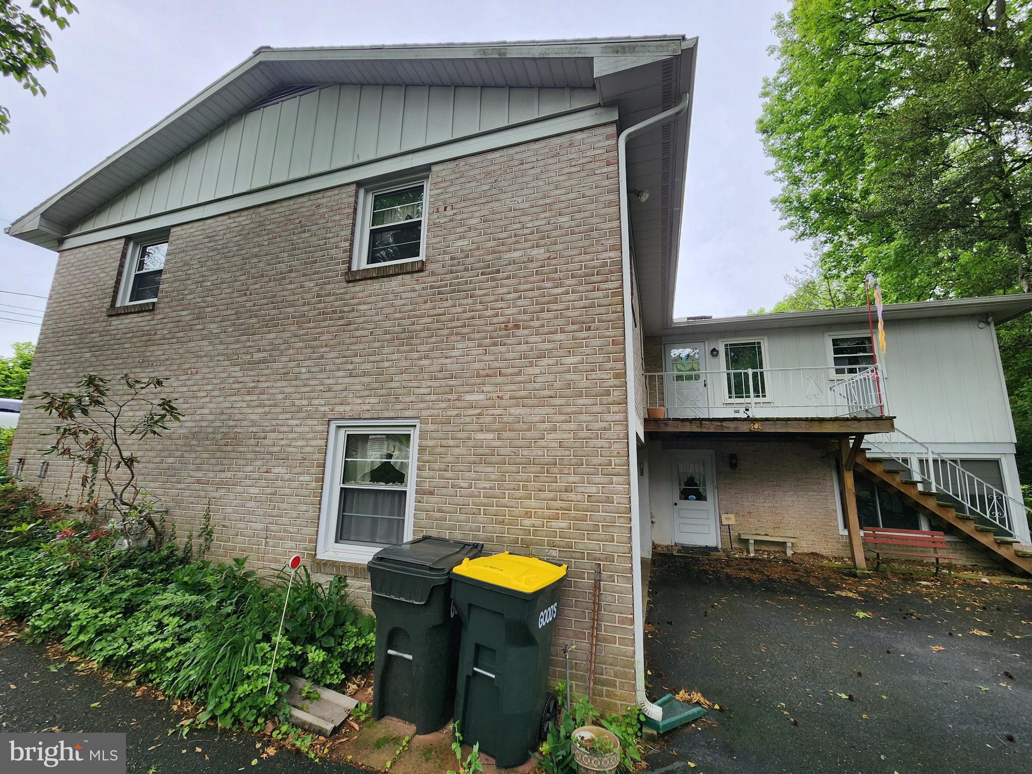 1519 VISTA ROAD