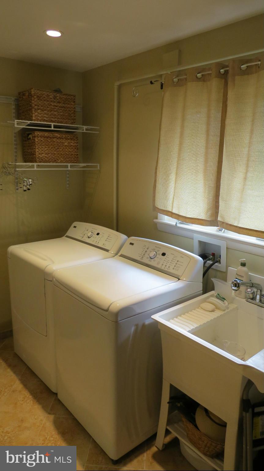 RAVENSWORTH - Residential