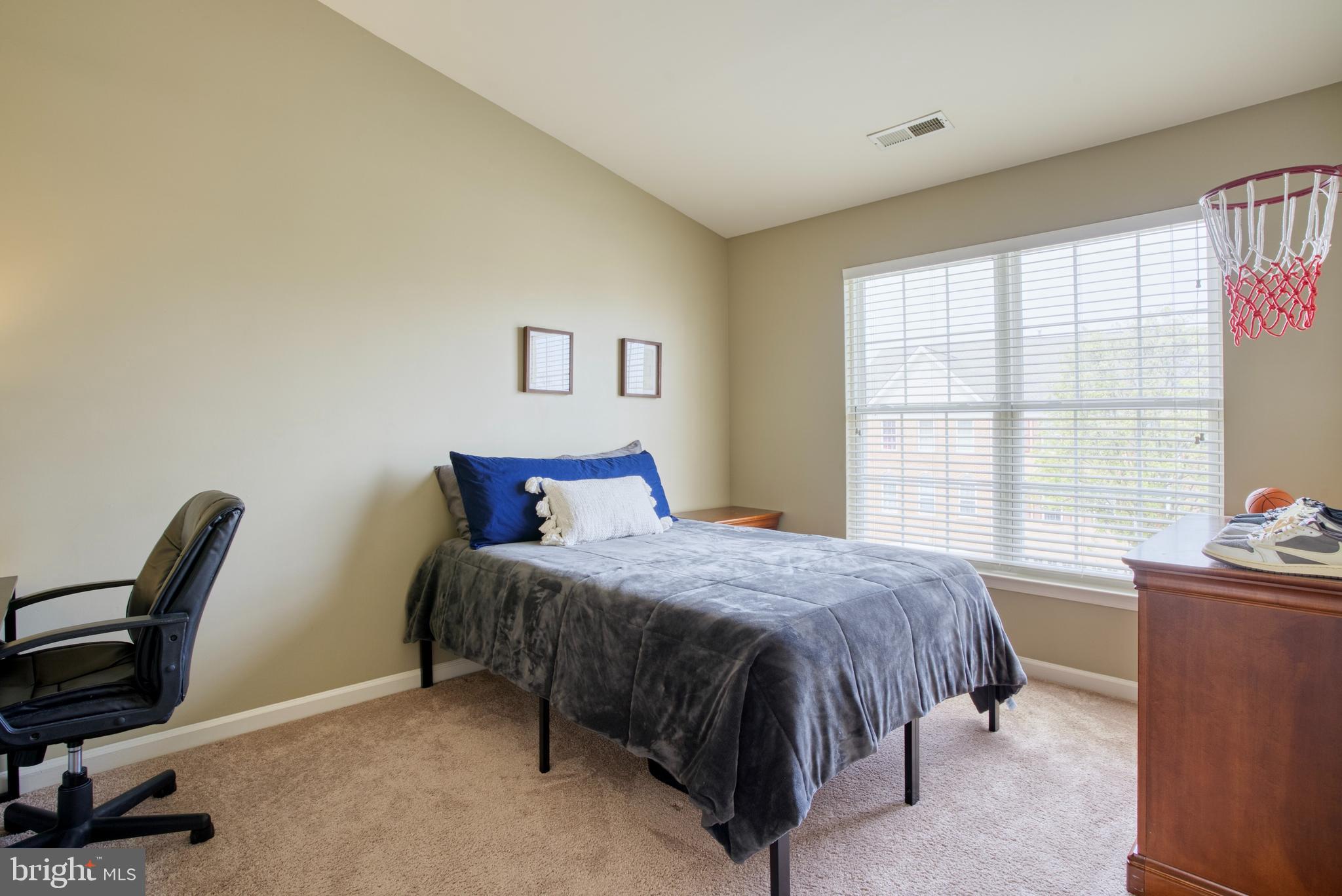 FARMWELL HUNT - Residential