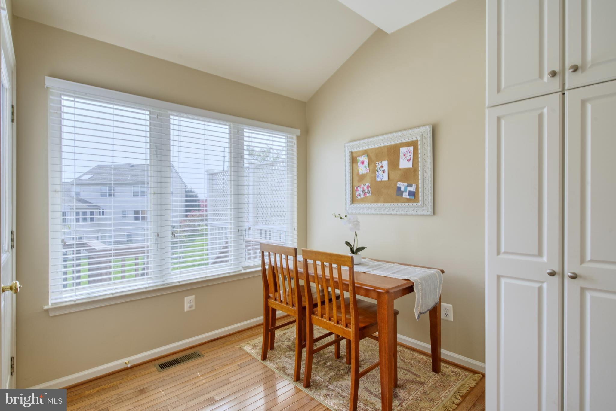 FARMWELL HUNT - Residential