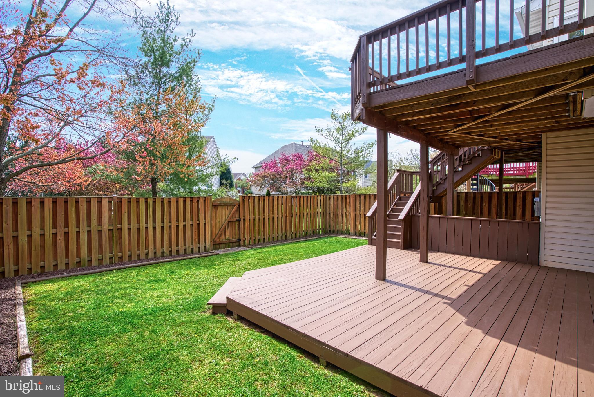 FARMWELL HUNT - Residential