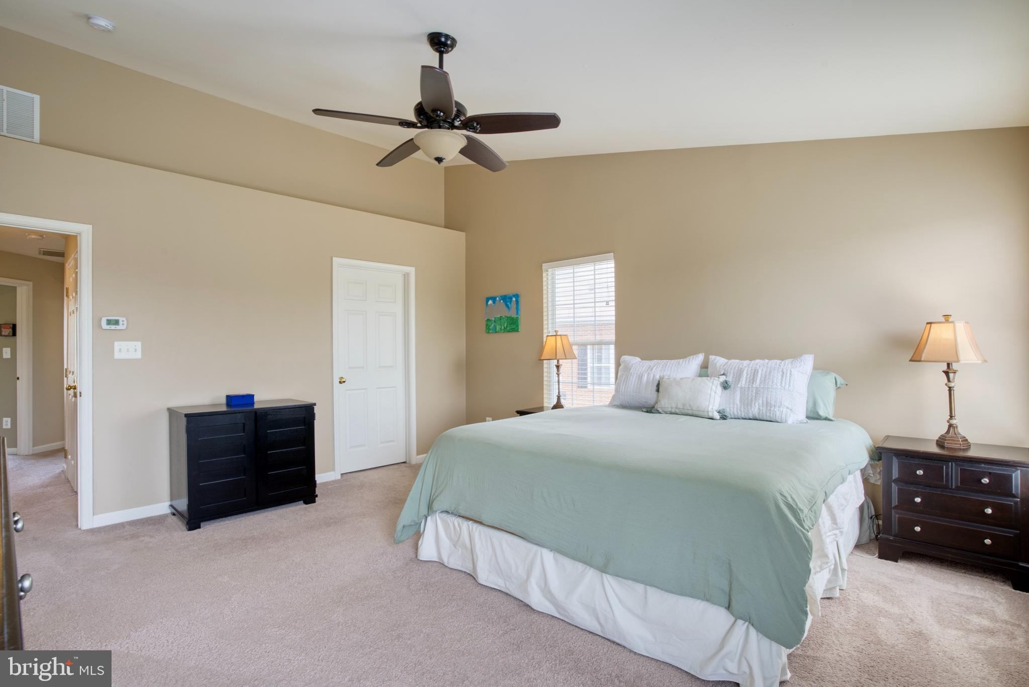 FARMWELL HUNT - Residential