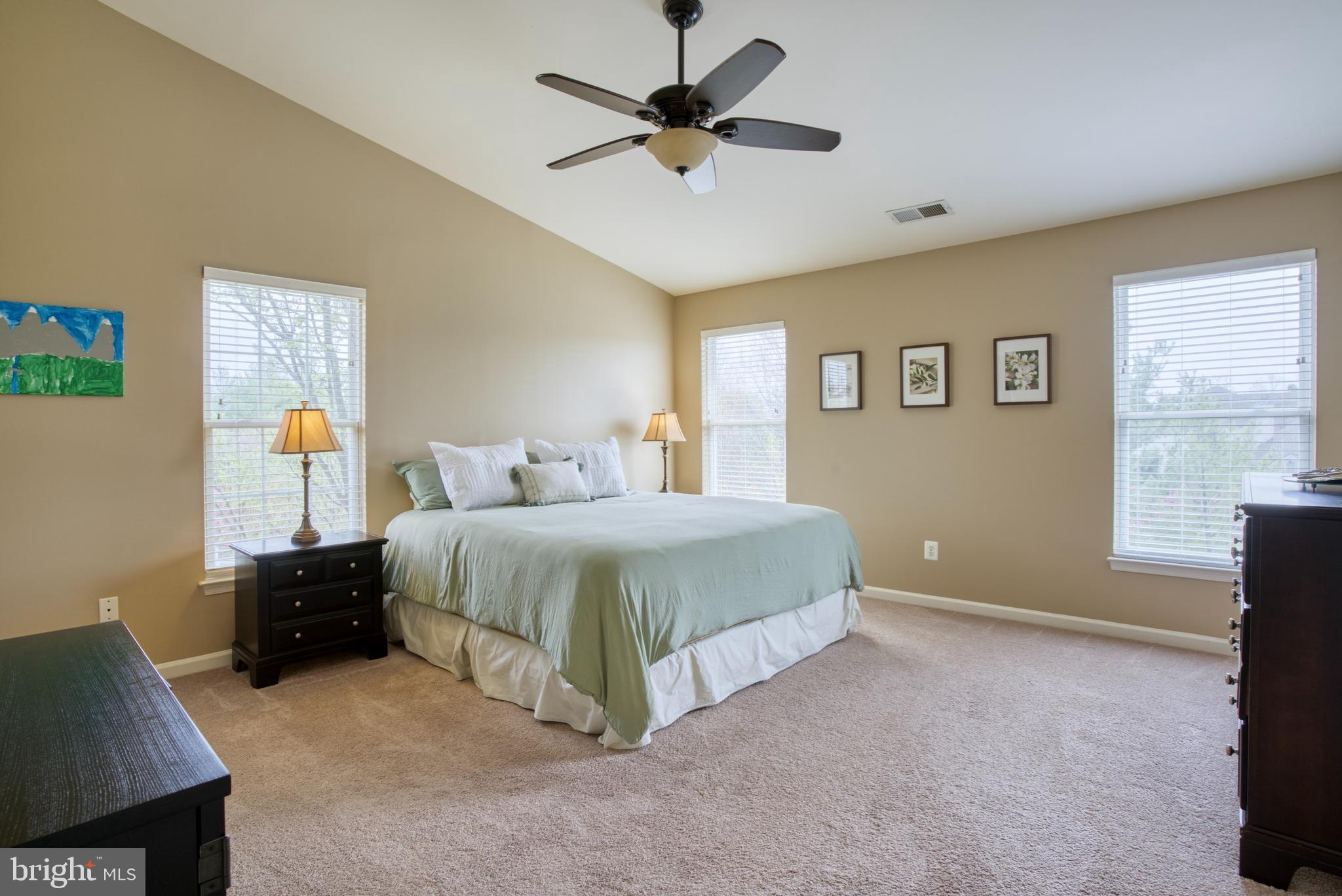 FARMWELL HUNT - Residential