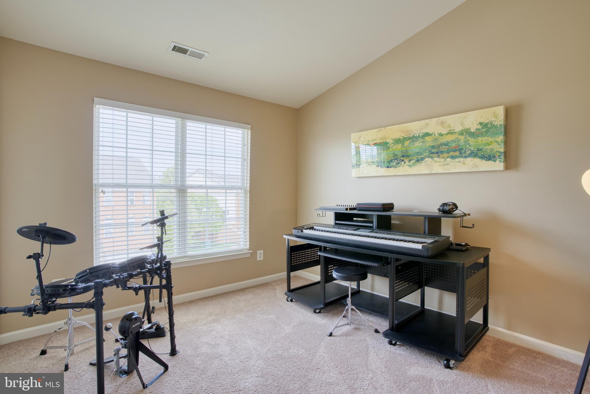 FARMWELL HUNT - Residential