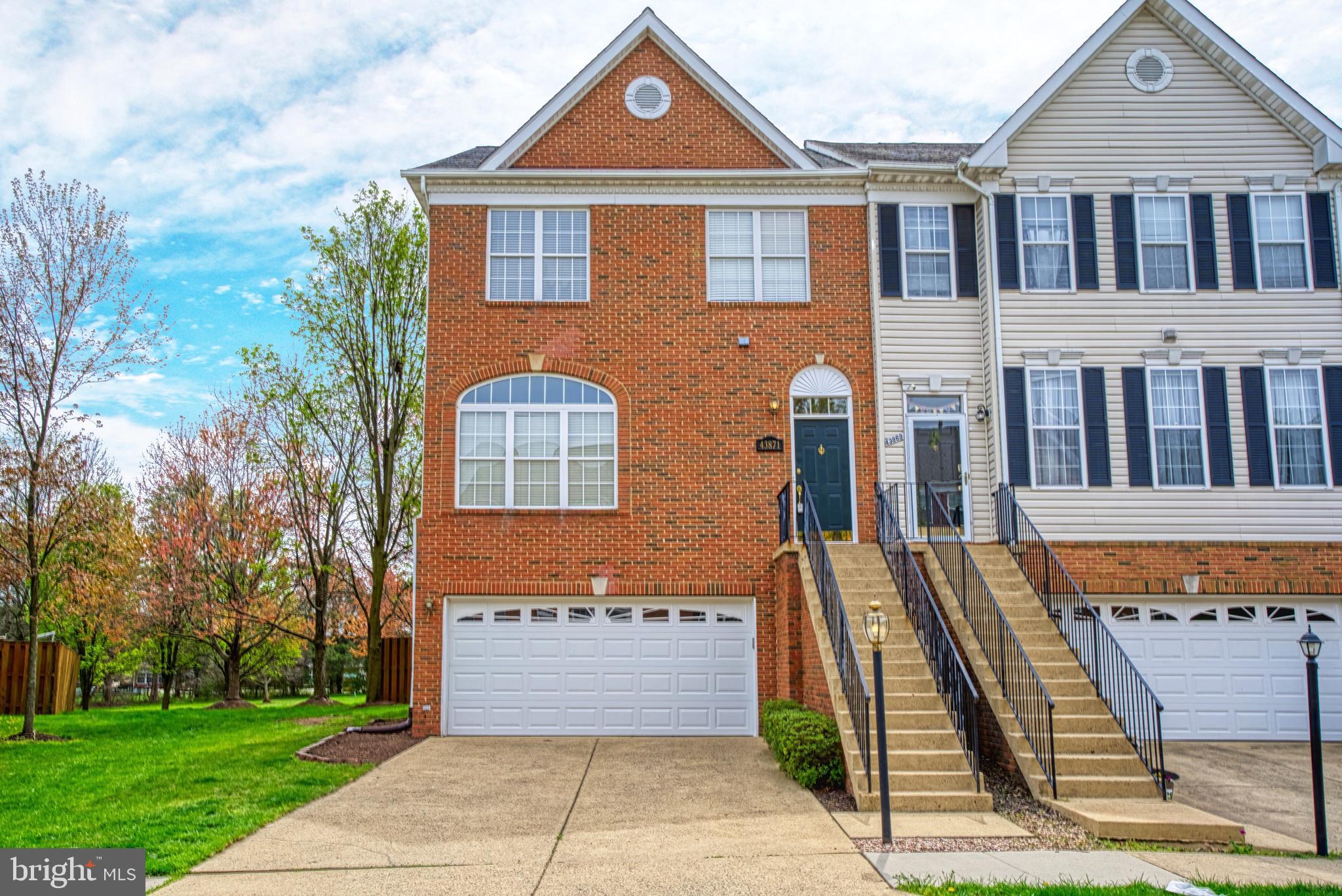 FARMWELL HUNT - Residential