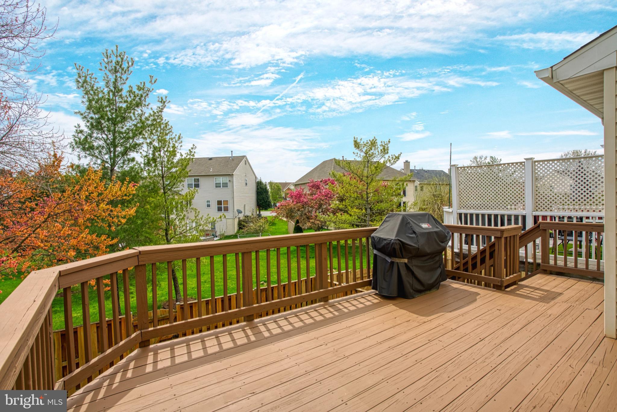 FARMWELL HUNT - Residential