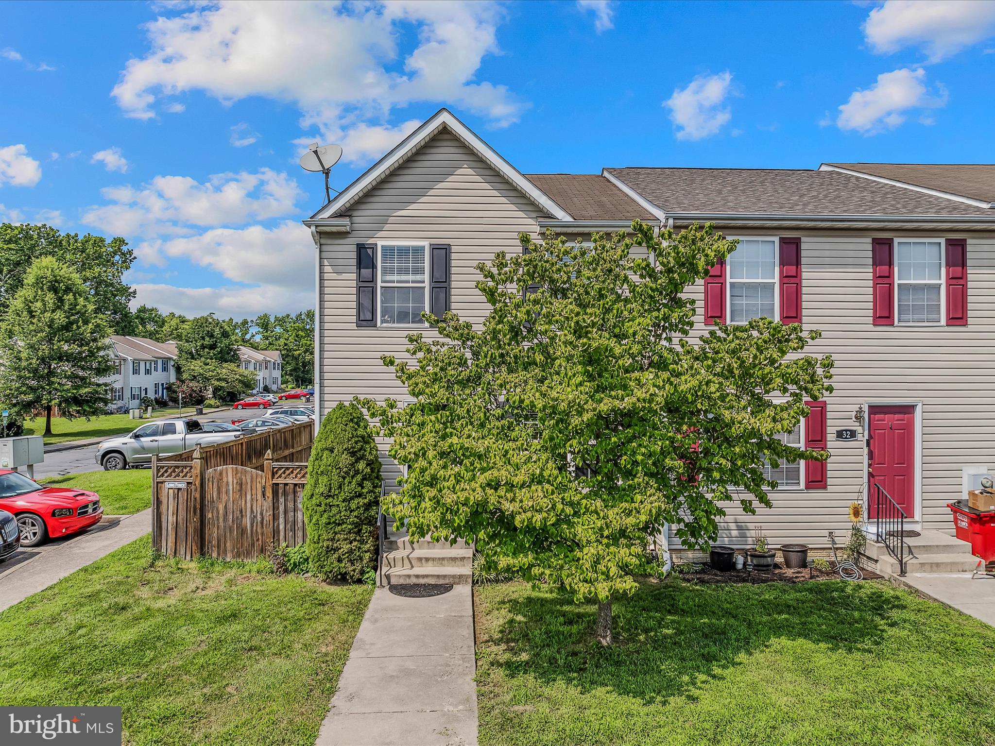 BUNKER HILL TOWNHOMES - Residential