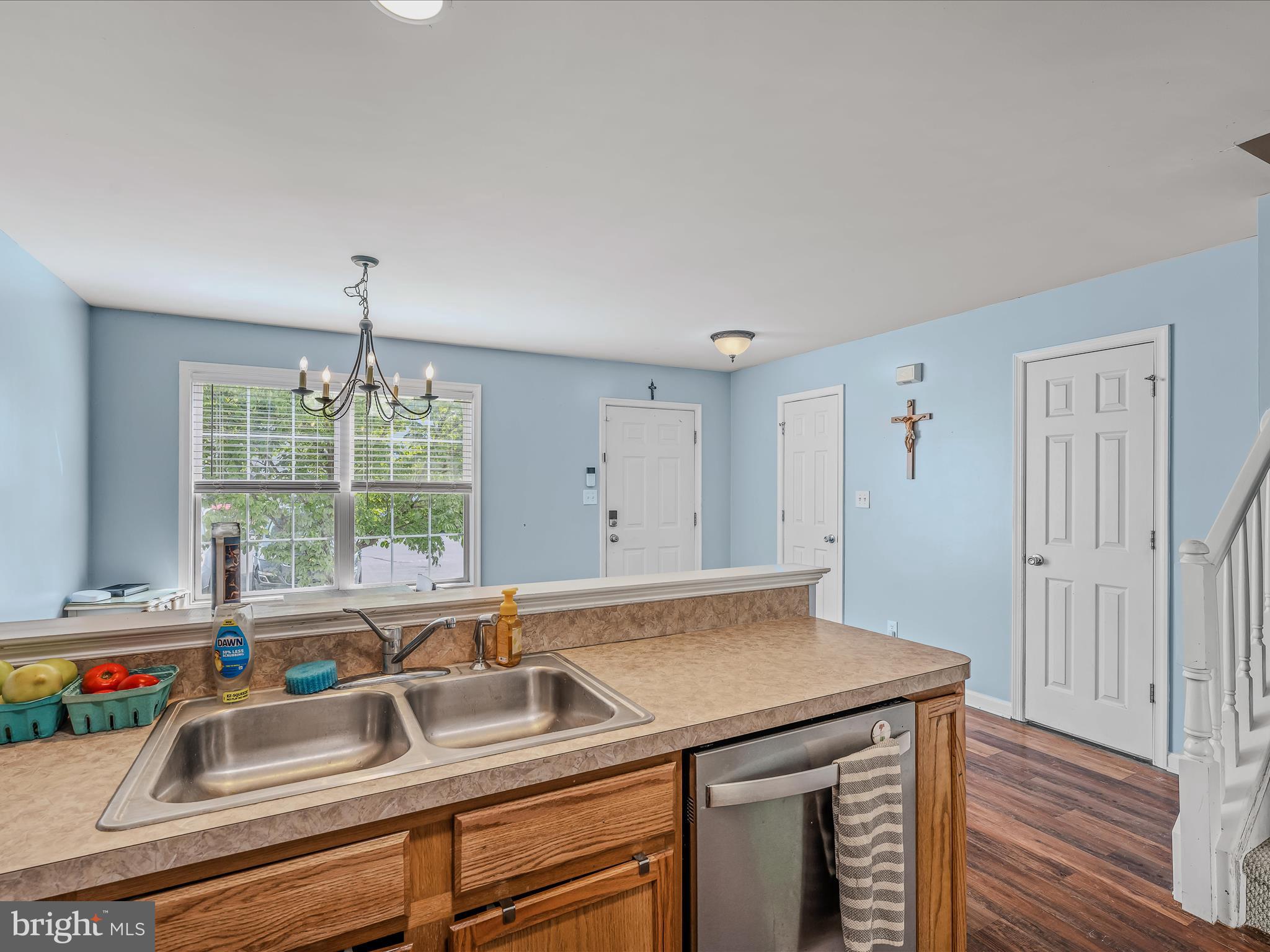 BUNKER HILL TOWNHOMES - Residential