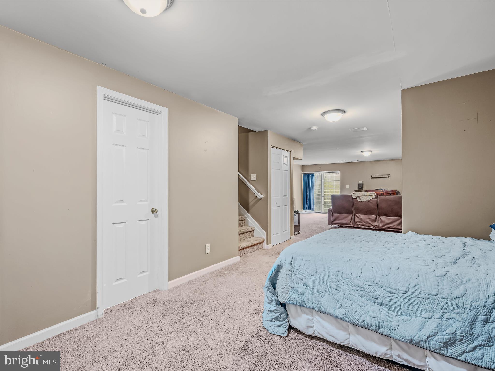 BUNKER HILL TOWNHOMES - Residential