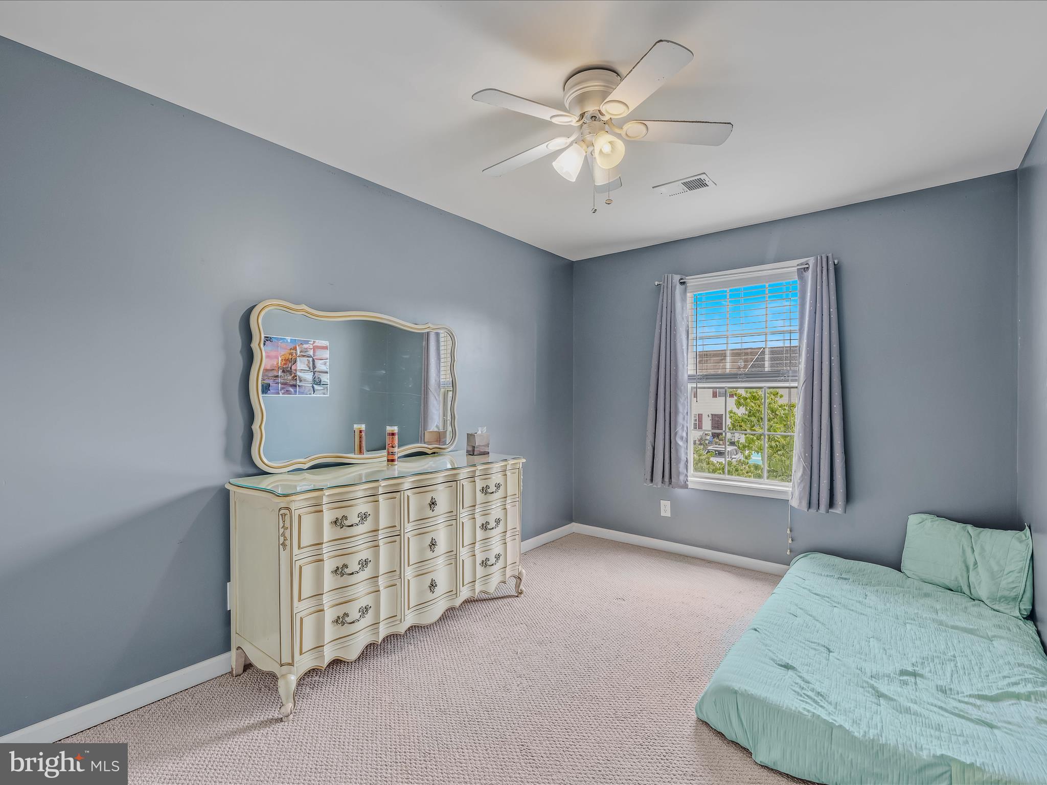 BUNKER HILL TOWNHOMES - Residential