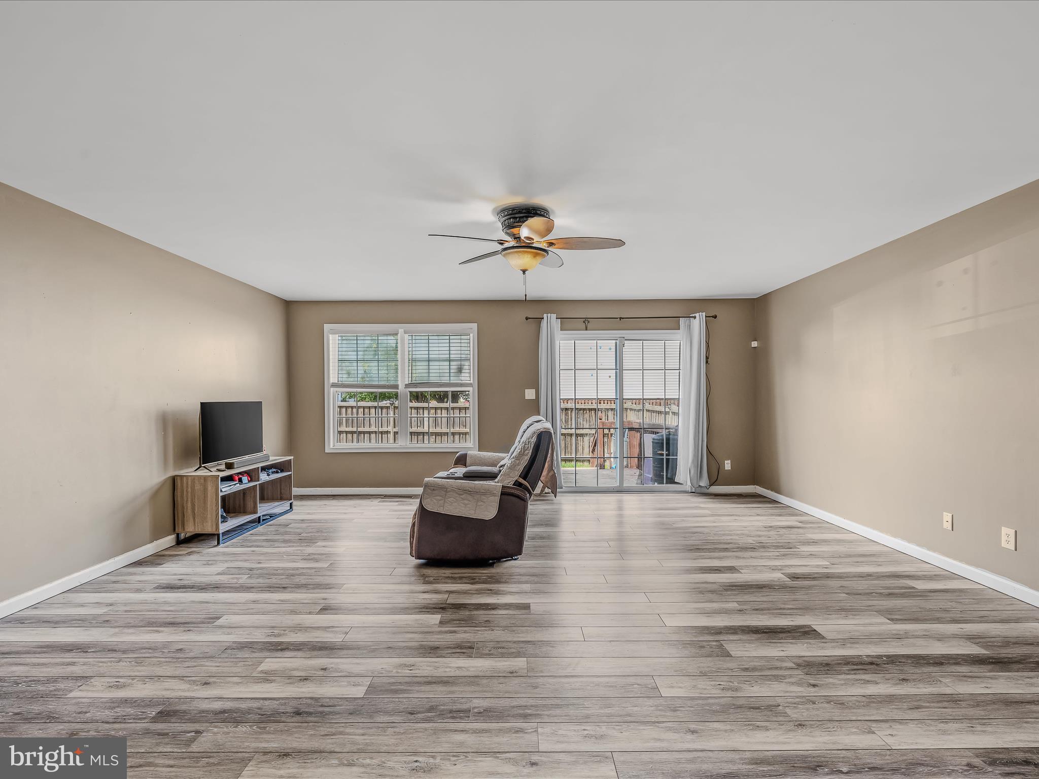 BUNKER HILL TOWNHOMES - Residential