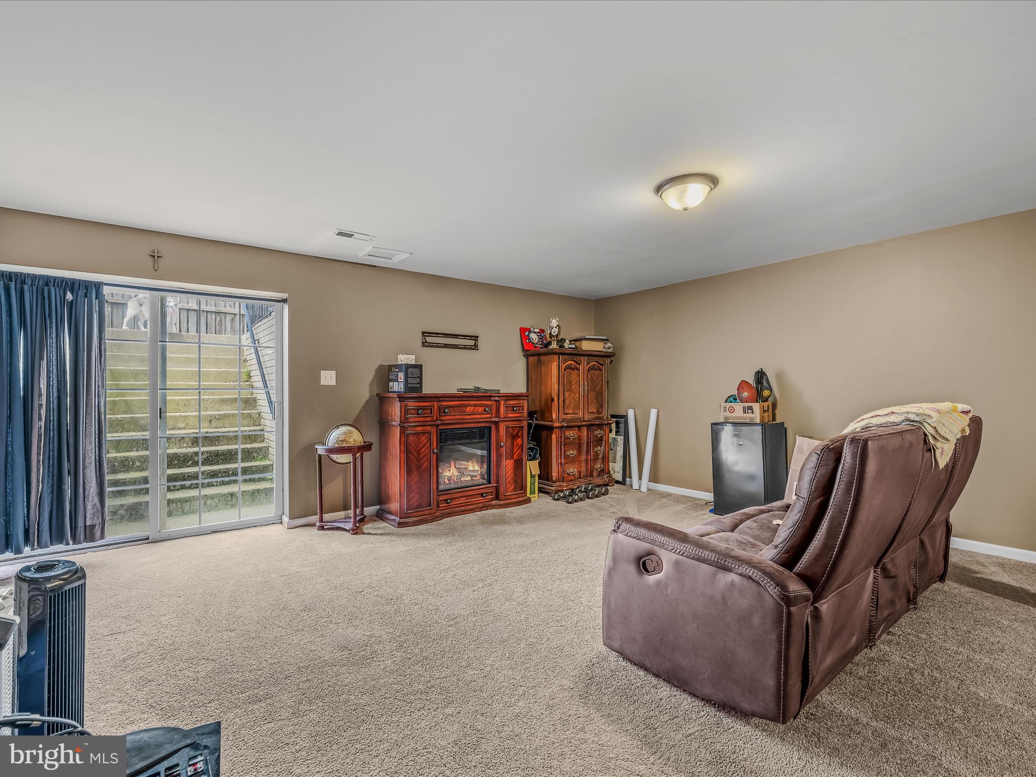 BUNKER HILL TOWNHOMES - Residential