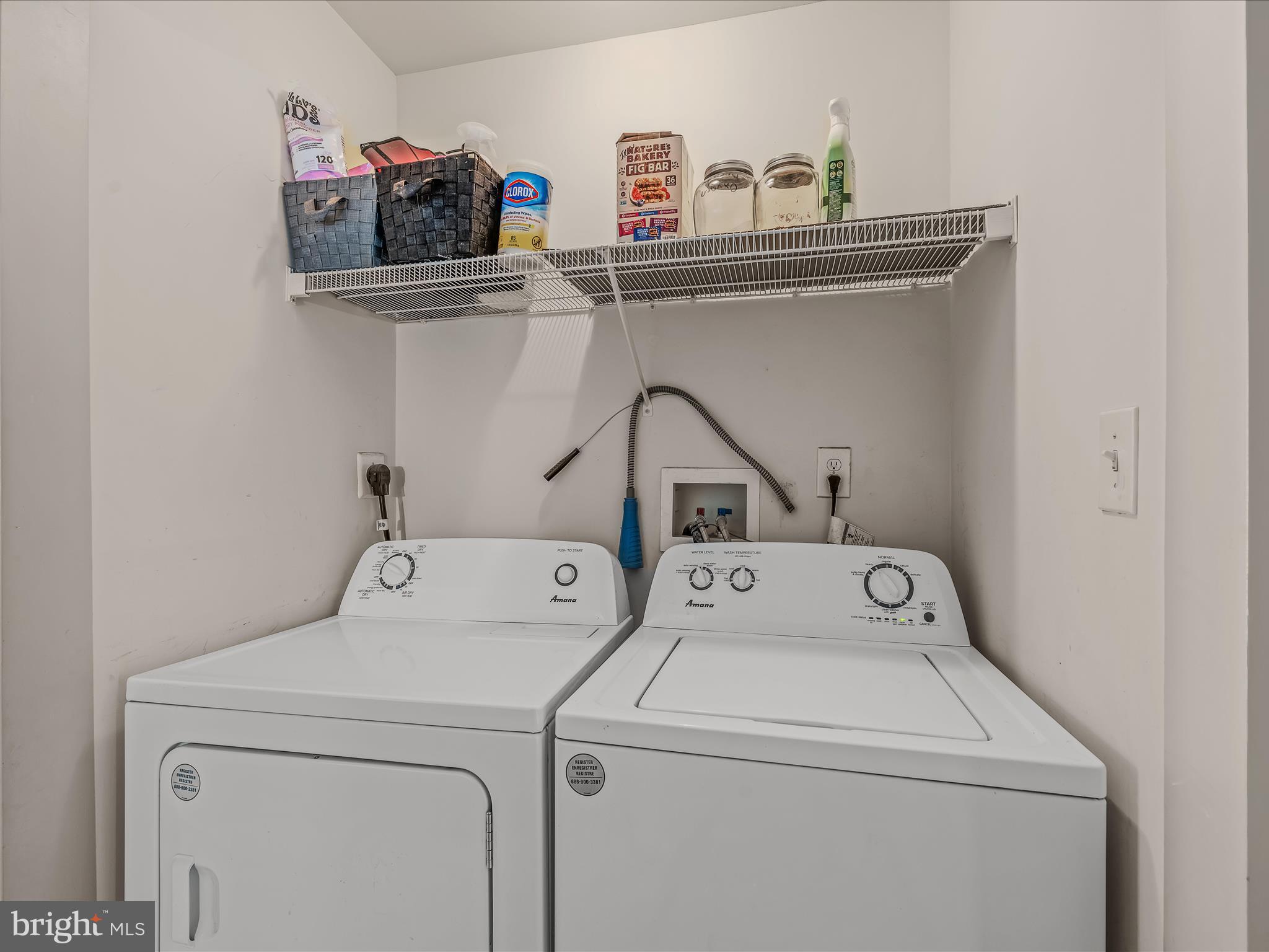 BUNKER HILL TOWNHOMES - Residential