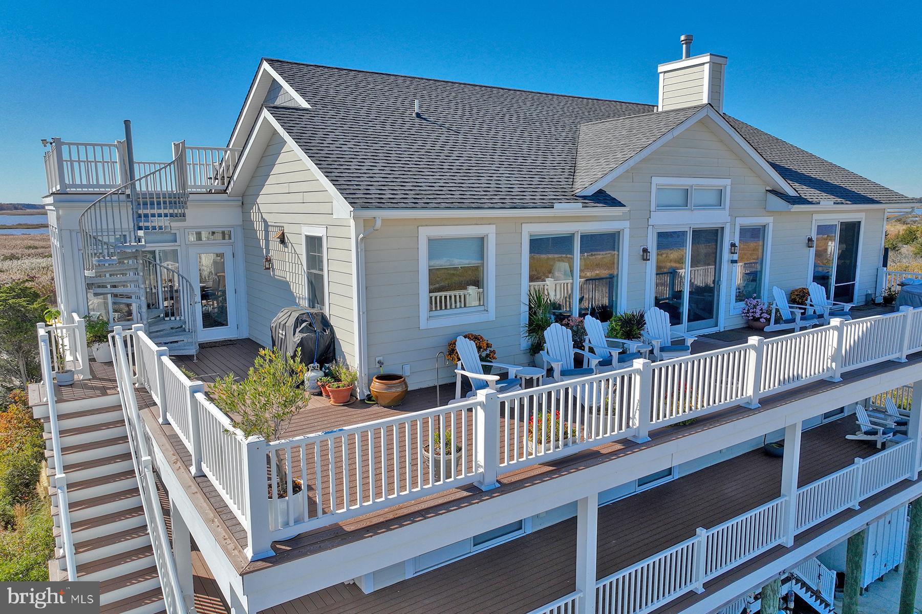 BACK BAY COVE - Residential