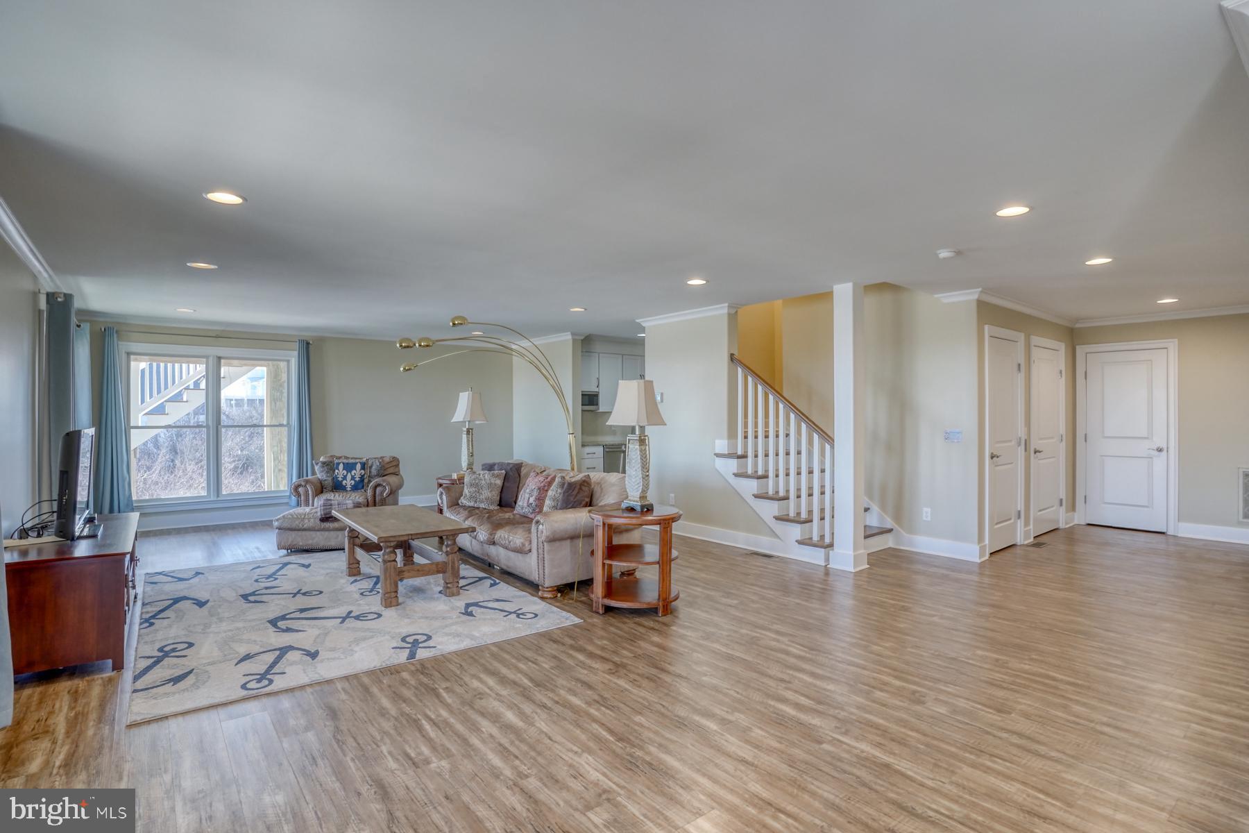 BACK BAY COVE - Residential