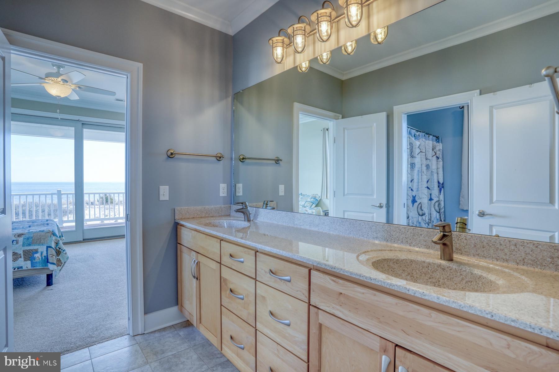 BACK BAY COVE - Residential