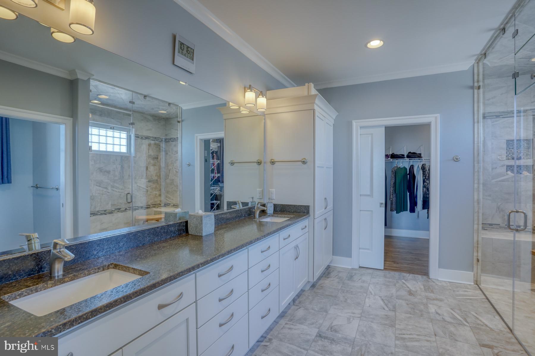 BACK BAY COVE - Residential