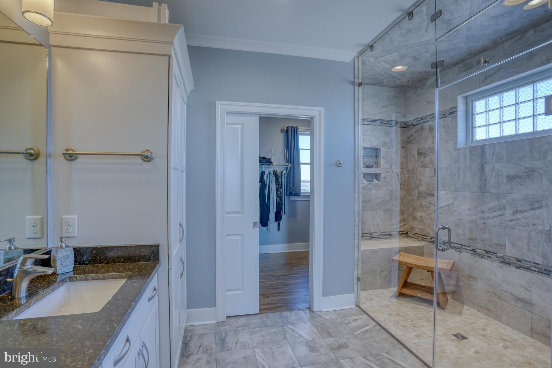 BACK BAY COVE - Residential