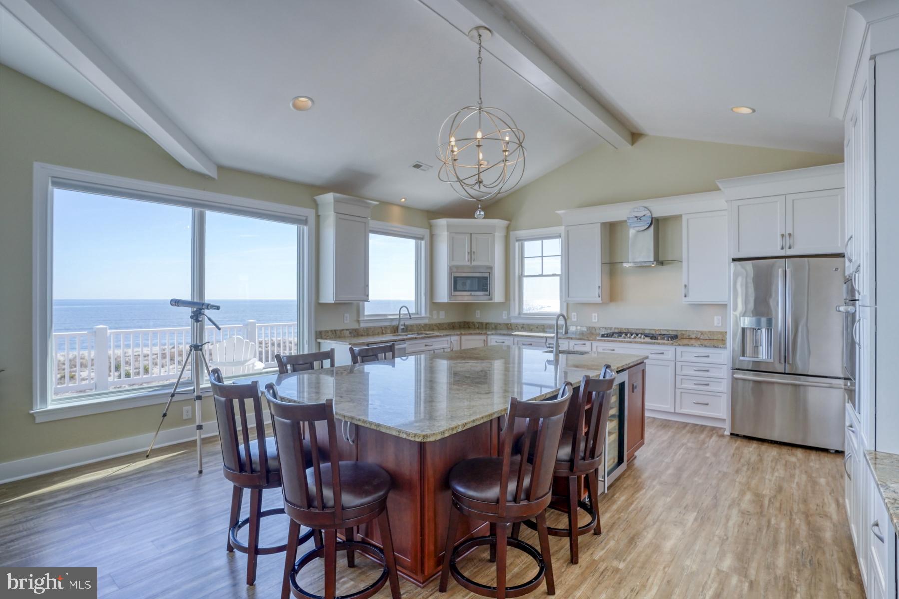 BACK BAY COVE - Residential