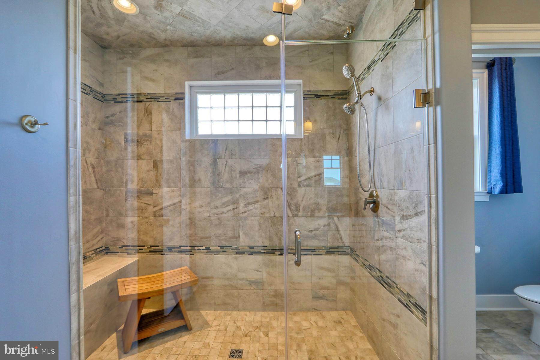 BACK BAY COVE - Residential