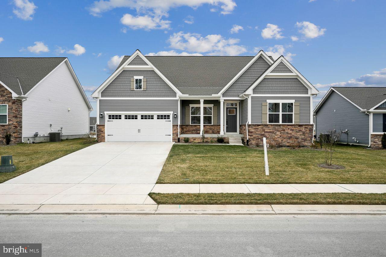 AZALEA WOODS - Residential