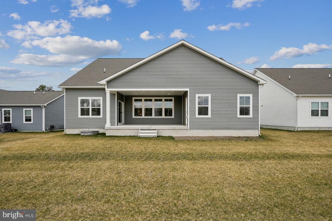 AZALEA WOODS - Residential