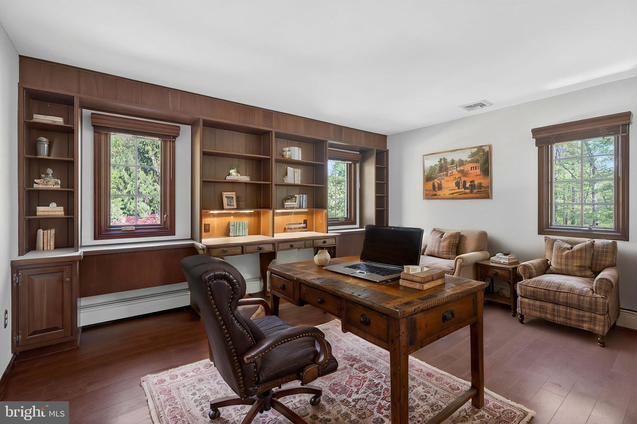 FOX RUN - Residential