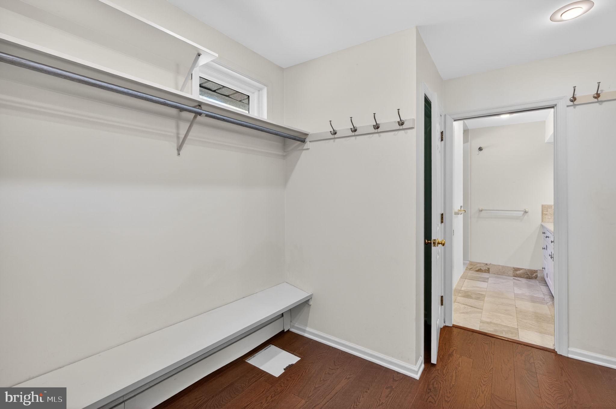 FOX RUN - Residential