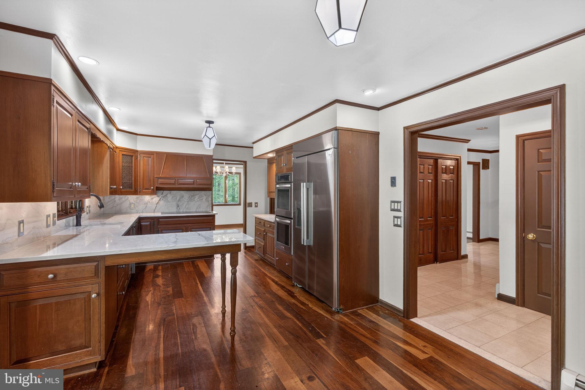 FOX RUN - Residential
