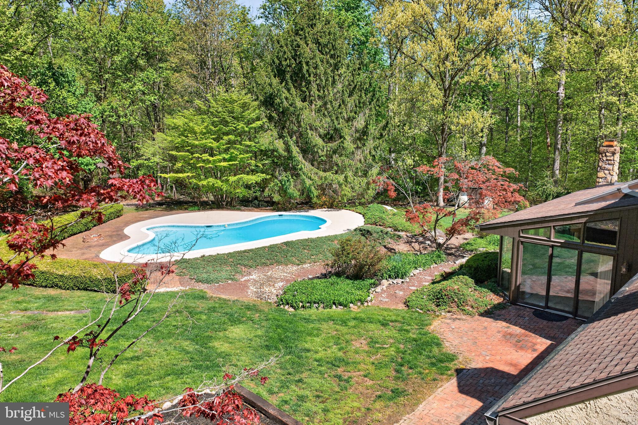 FOX RUN - Residential