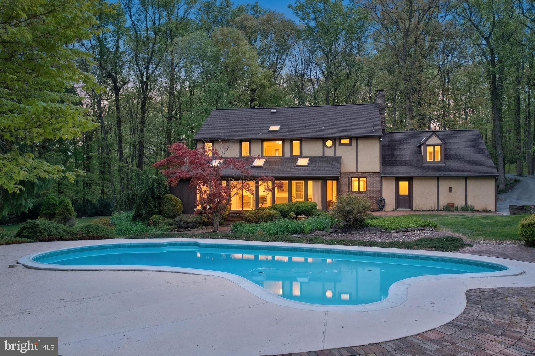 FOX RUN - Residential