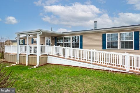 Mobile Home For Sale - 47 Janis Road<br/> Lancaster County, GORDONVILLE, PA 17529