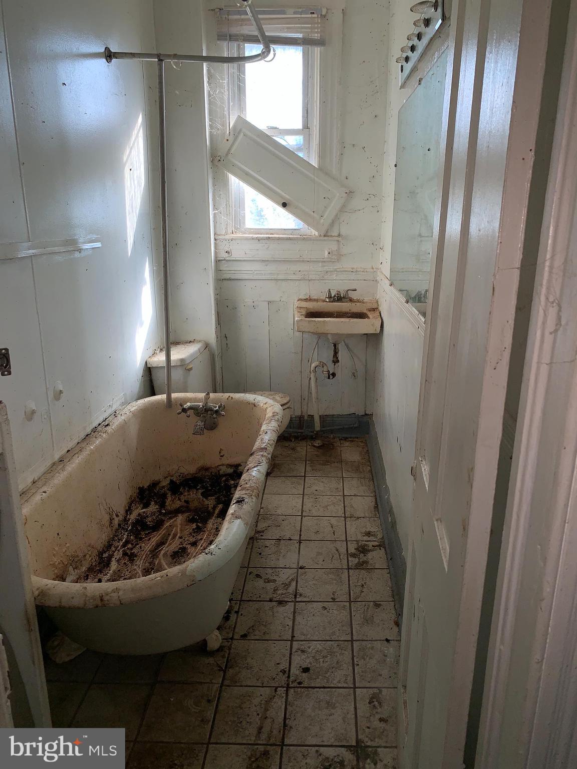 SHIPLEY HILL - Residential