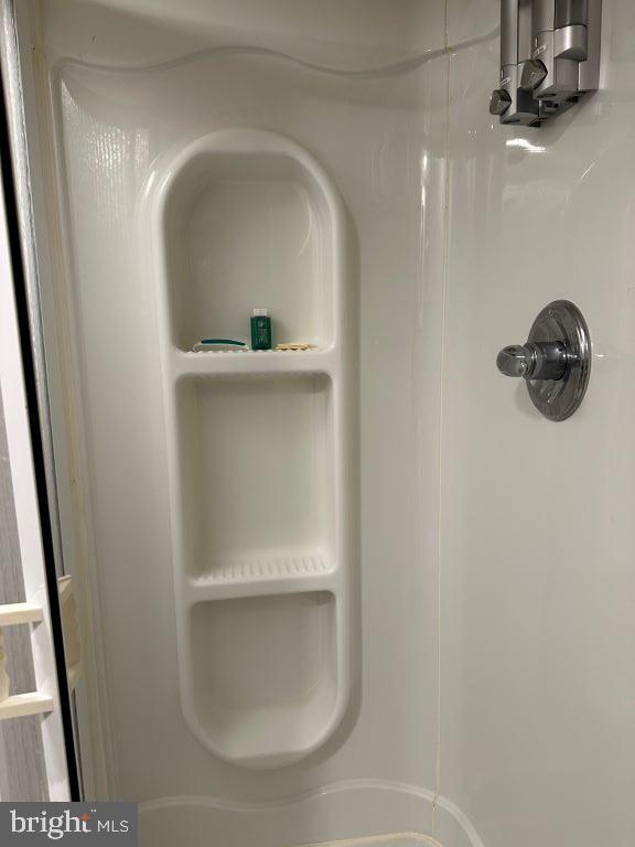 BLUE RIDGE SUMMIT - Residential Lease