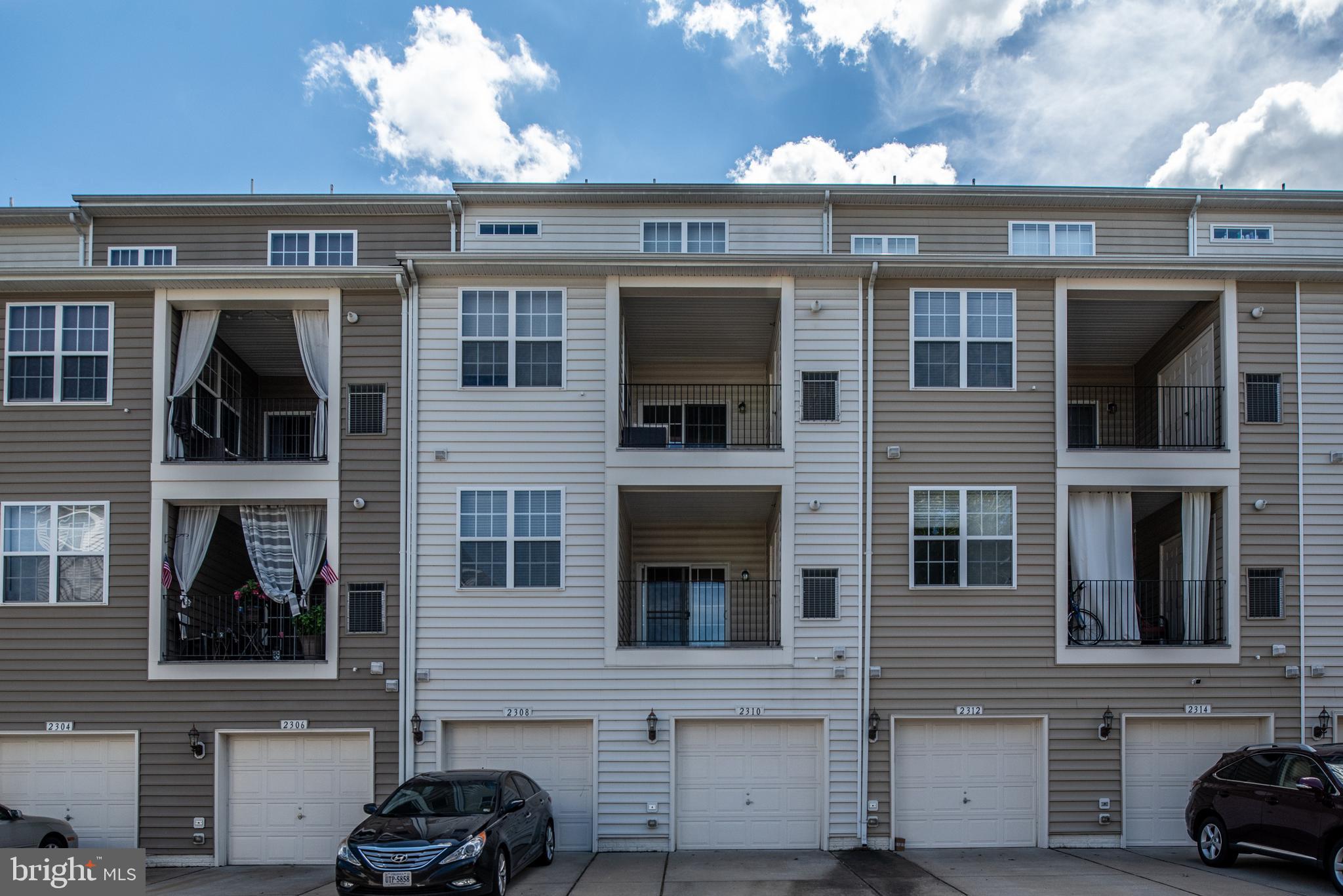 POTOMAC CLUB - Residential