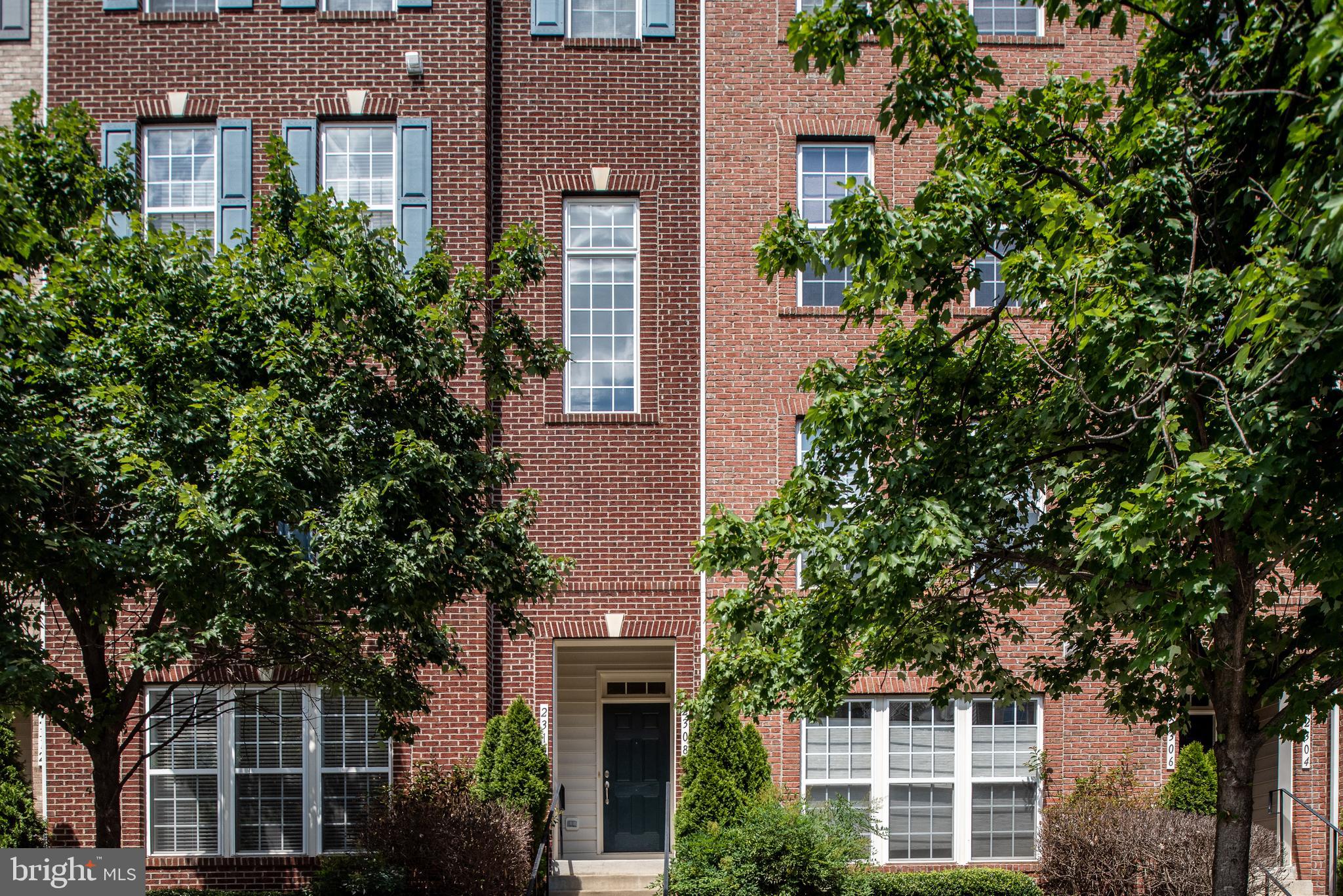 POTOMAC CLUB - Residential