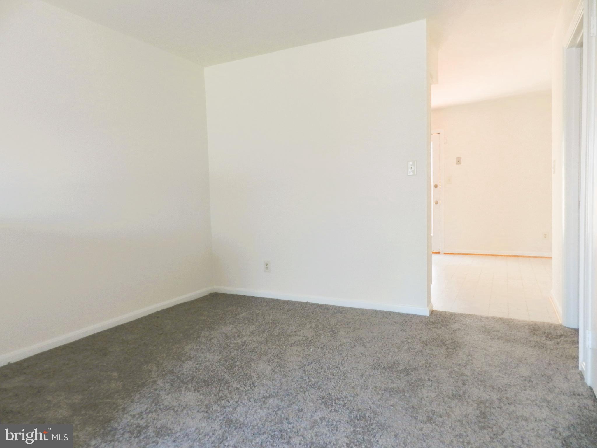 FAIRVIEW COMMONS - Residential Lease