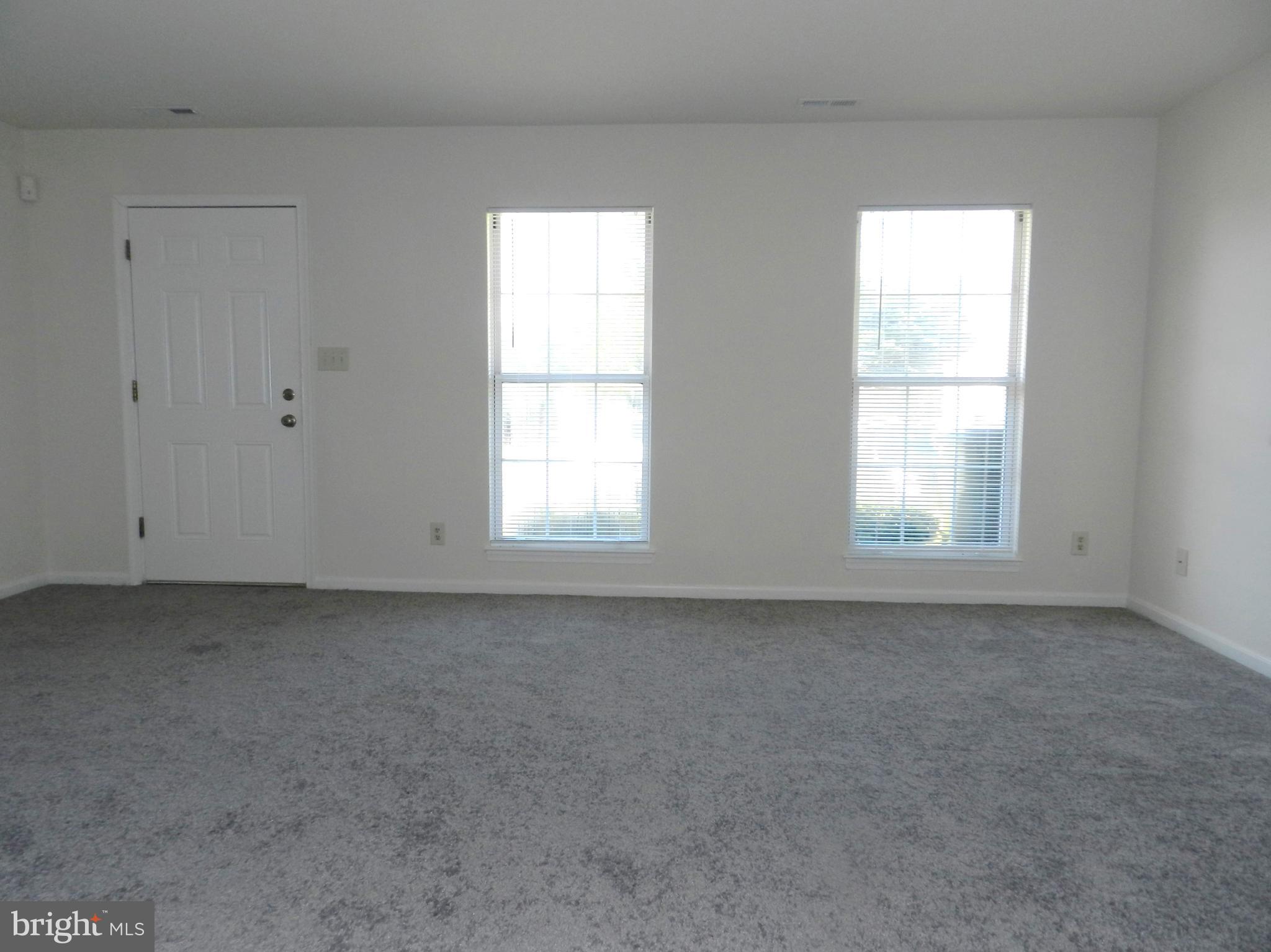 FAIRVIEW COMMONS - Residential Lease