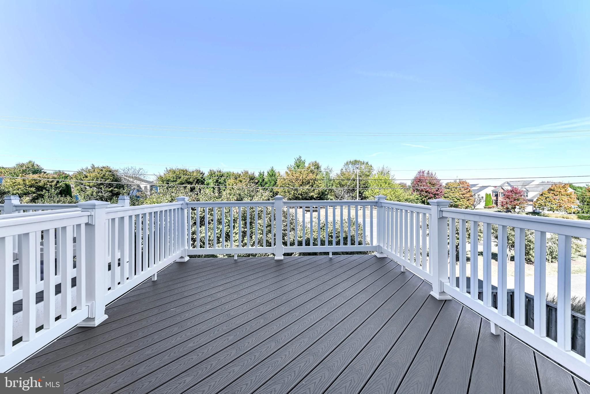 SIGNATURE AT BROADLANDS - Residential Lease