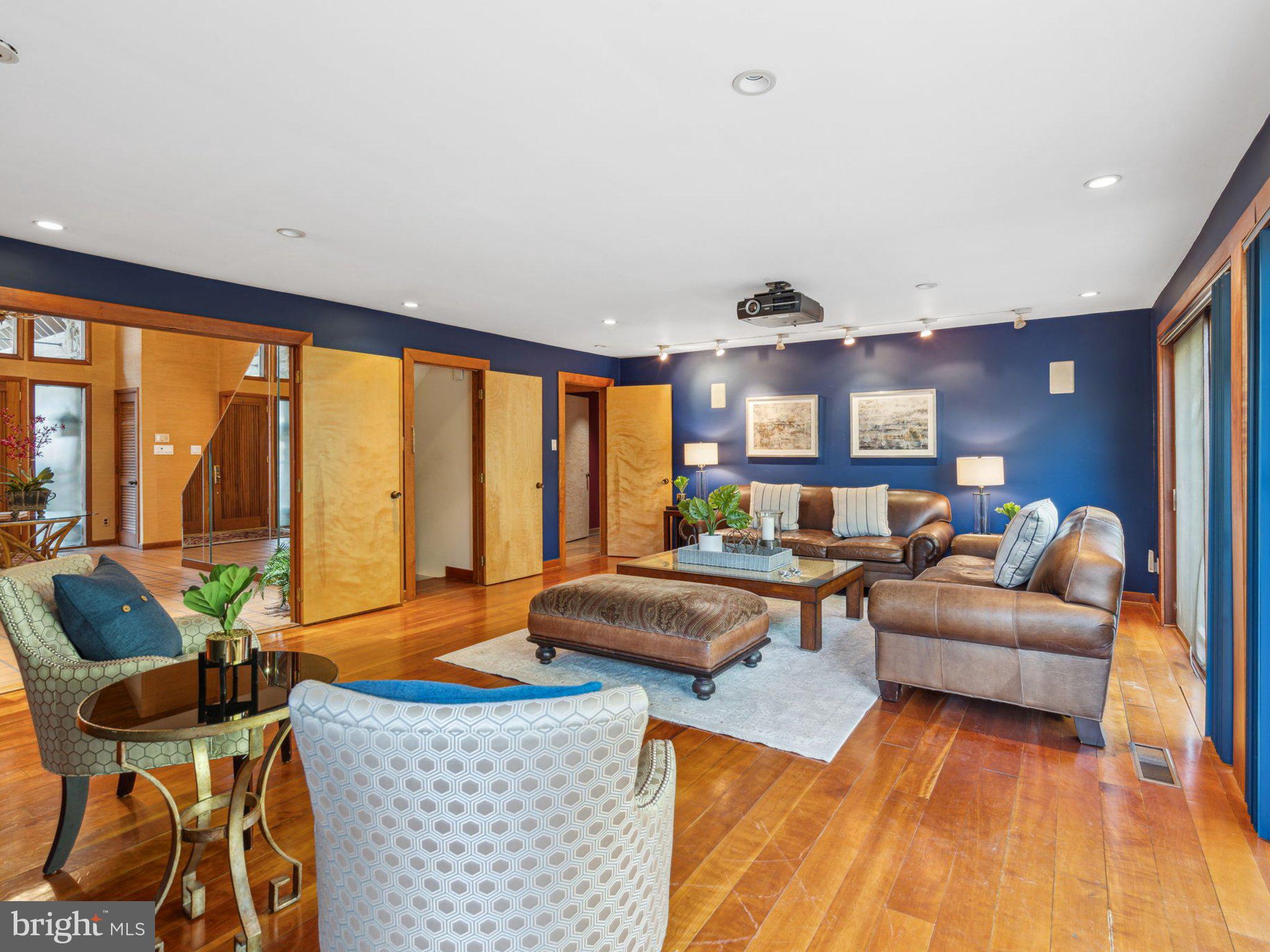 PENN VALLEY - Residential