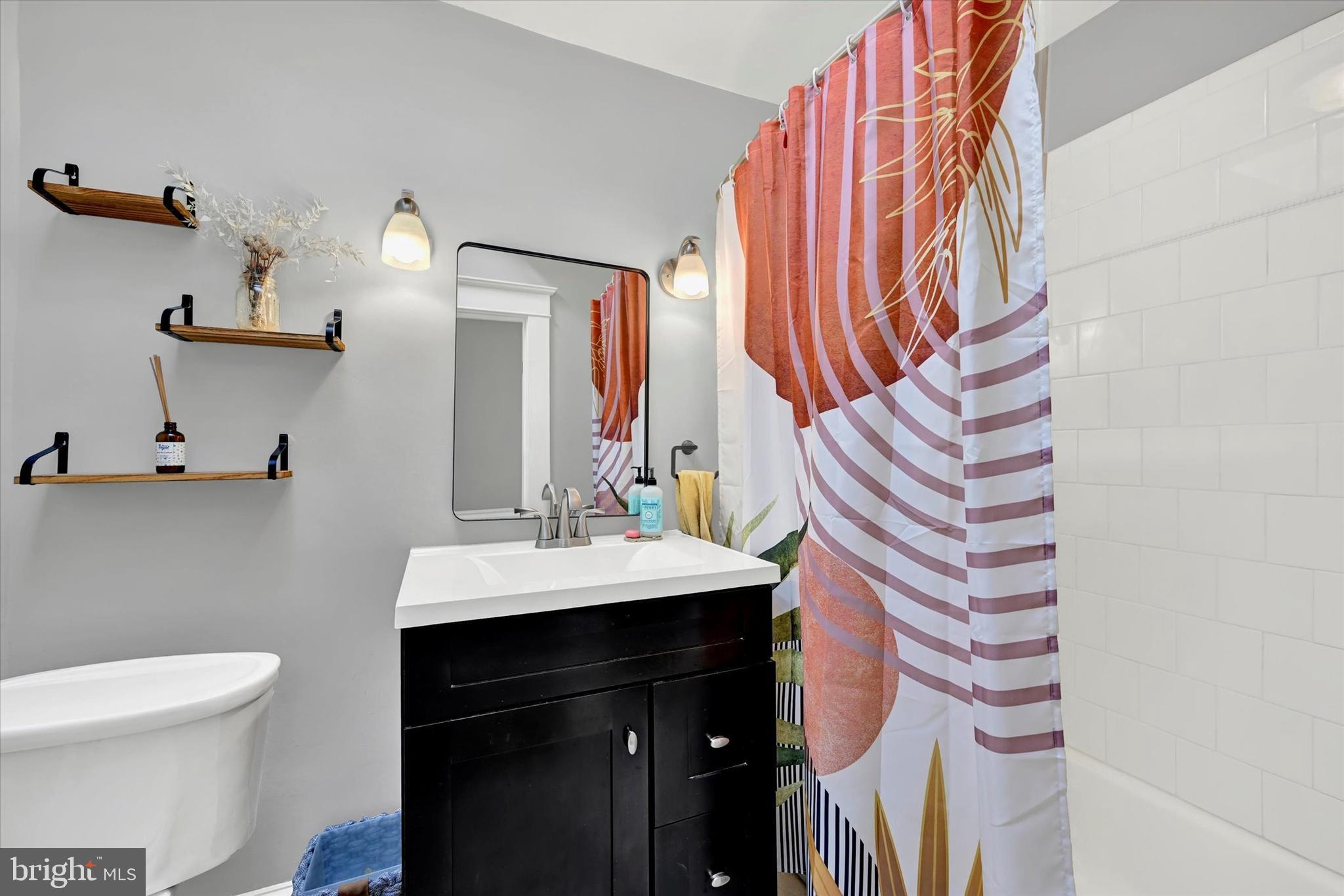 HAMPDEN HISTORIC DISTRICT - Residential