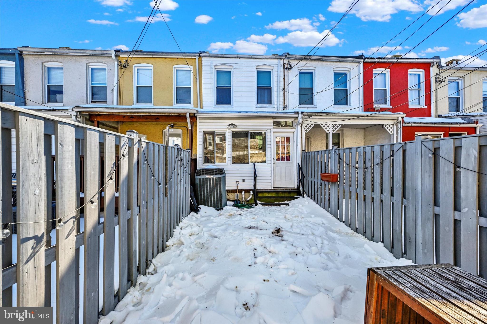 HAMPDEN HISTORIC DISTRICT - Residential