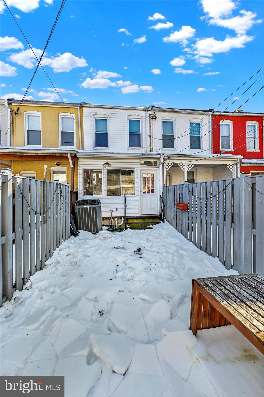 HAMPDEN HISTORIC DISTRICT - Residential