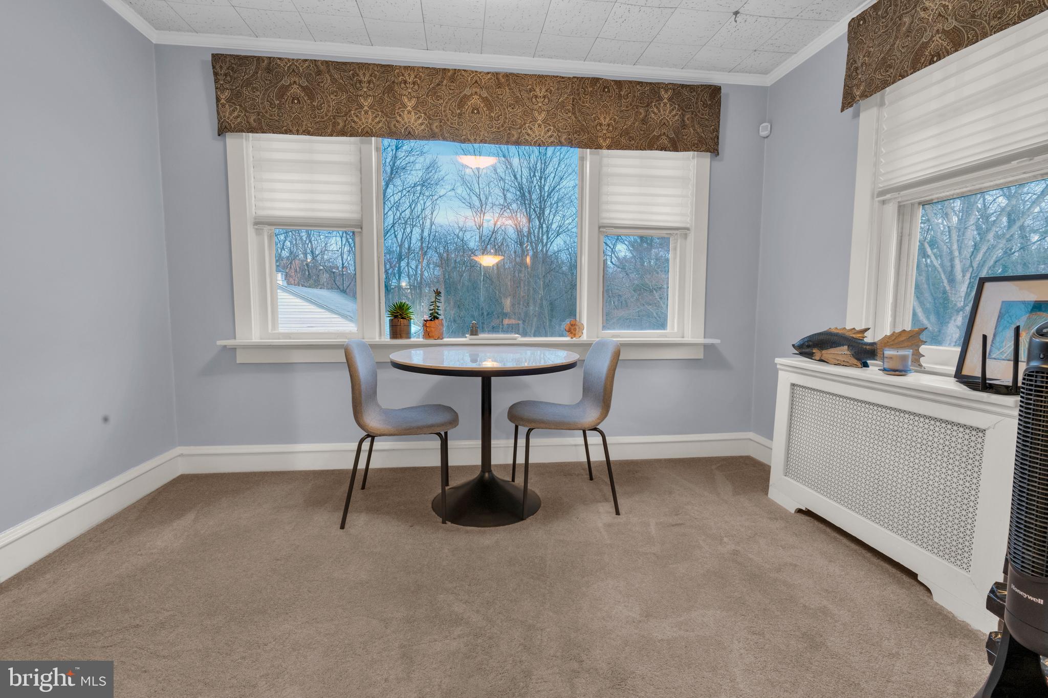 DREXEL PLAZA - Residential