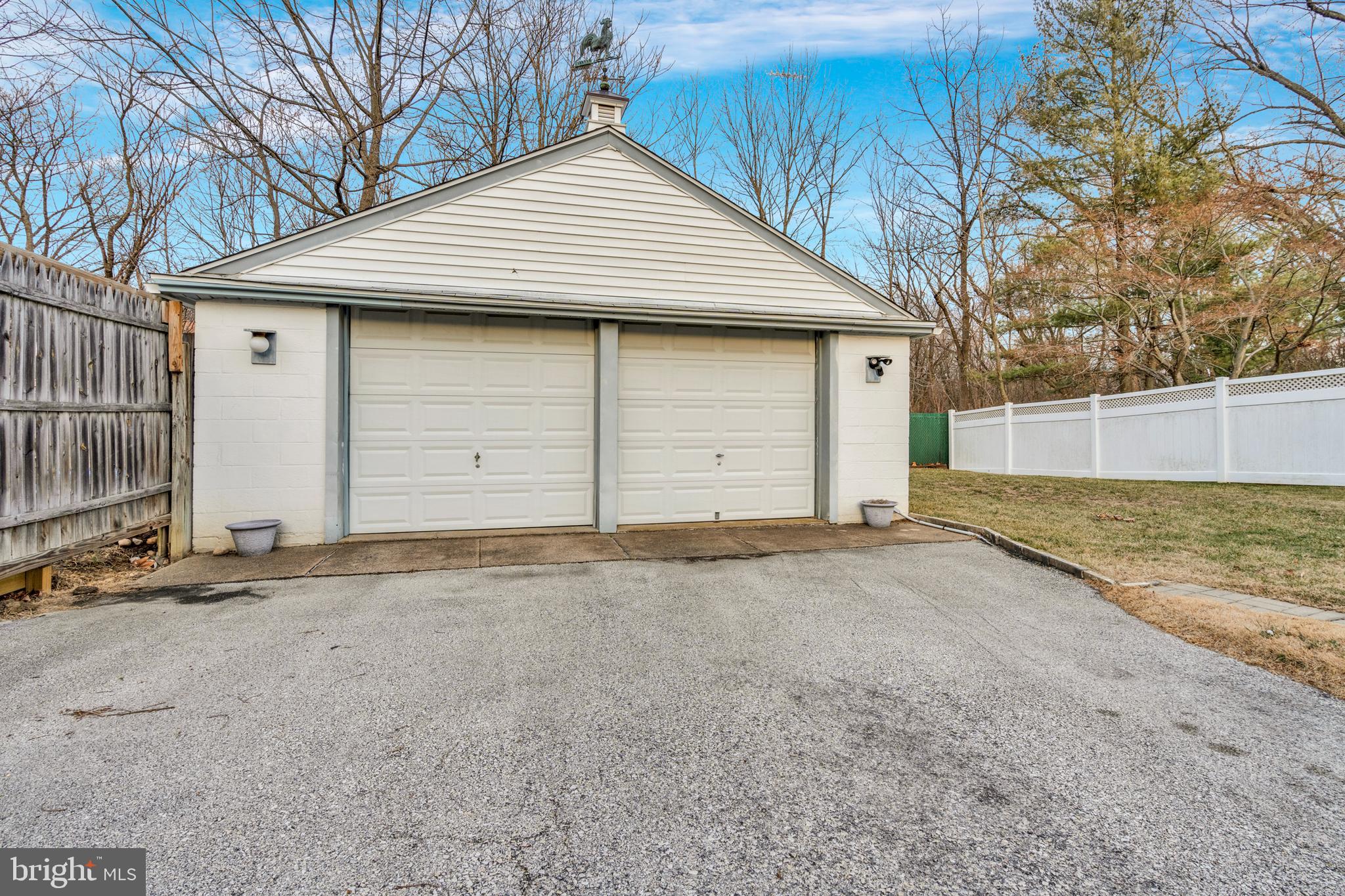 DREXEL PLAZA - Residential